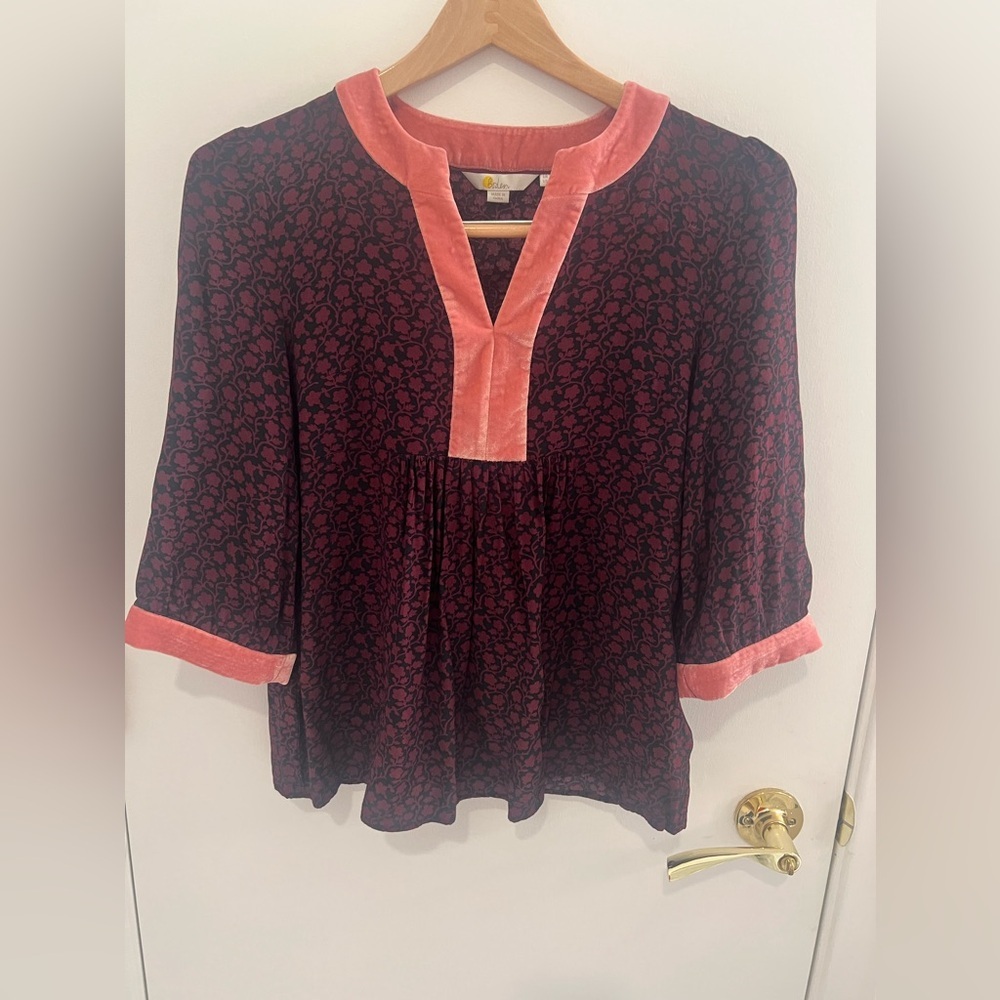 Boden Annabelle Velvet Trim Top Womens Floral Colorful Size 4 Excellent used Con